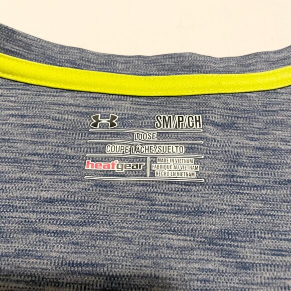 Under Armour Womens Shirt Size Small Heatgear Loose Tshirt Vneck - Picture 3 of 15